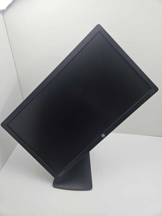 +Гаранция! IPS Монитор HP EliteDisplay E231 23" инча + кабели