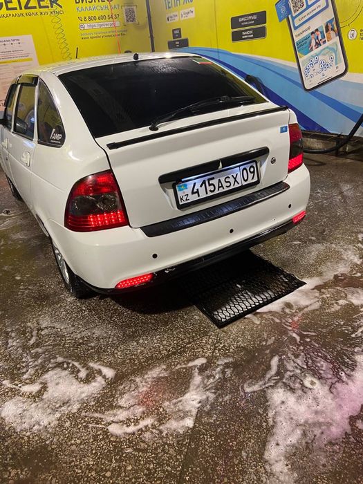 Продаётся ЛАДА ПРИОРА хэтчбэк люкс плюс