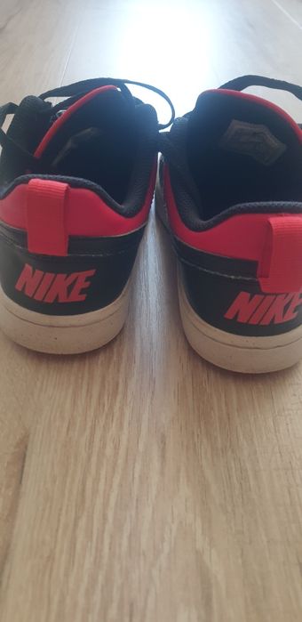 Найк  Nike Court Borough low recraft