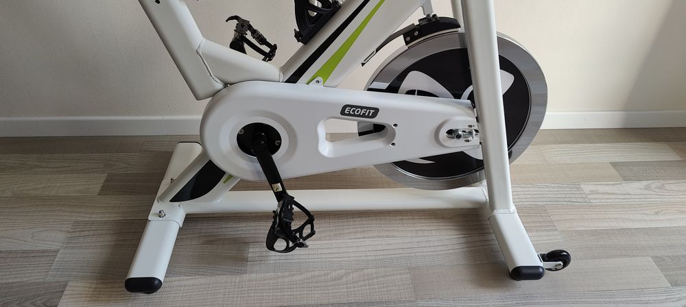 Bicicleta spinning semiprofesionala HouseFit HB 8237C