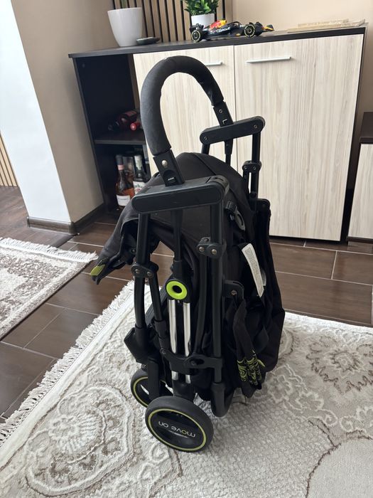 Бебешка количка Chipolino move on