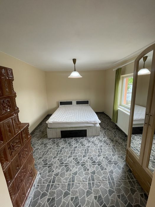 Inchiriez casa Serbanesti Bacau