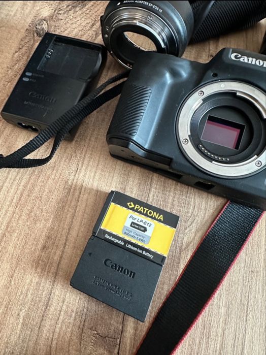 Canon M50 pachet complet