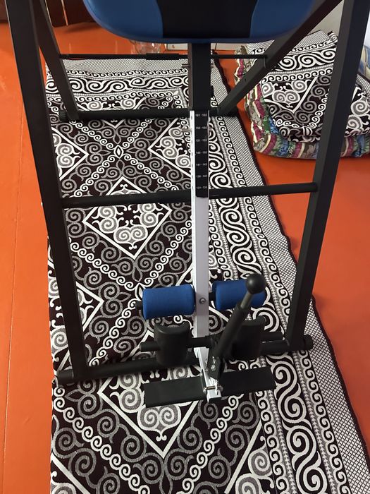 Универсальный стол для боль в спине