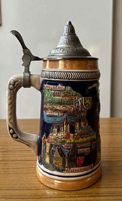 Порцеланова халба за бира