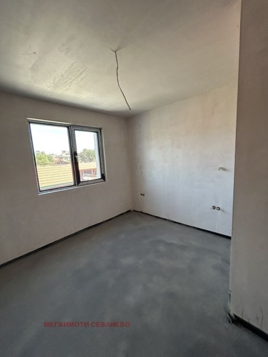 Продажба 3-стаен гр. Севлиево - гр. Севлиево 95m²