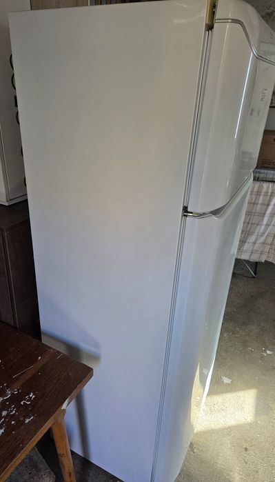 Frigider  Ariston Hotpoint