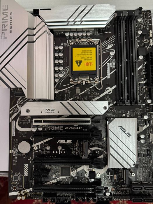 Z790 asus prime yengi pachti ideal holatda ddr5