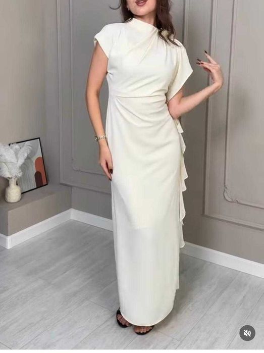 Продам три платья