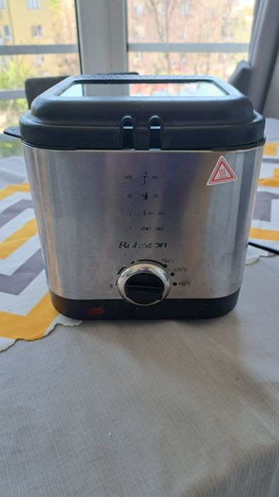 Фритюрник Rohnson 900W, 1,5л