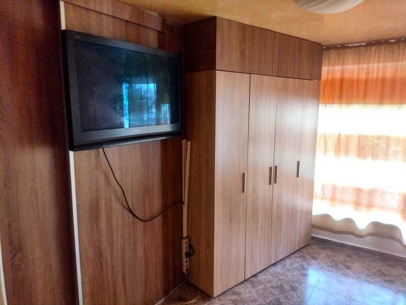 Продава се Тристаен апартамент в Варна, Бриз - 78 кв.м за 1077 €/кв.м - Снимка #11