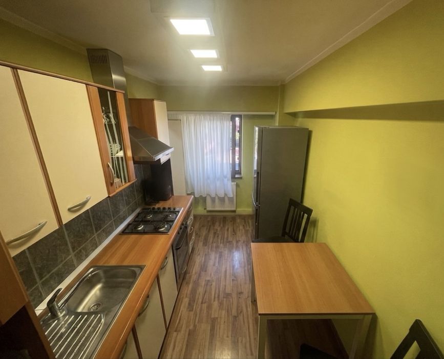 Vand ap 3 camere Gherla l Centru| Avram Iancu