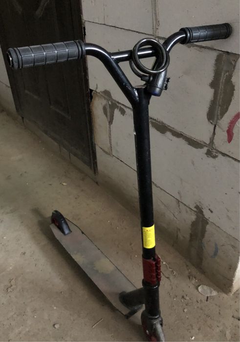 Продам трюковой самокат