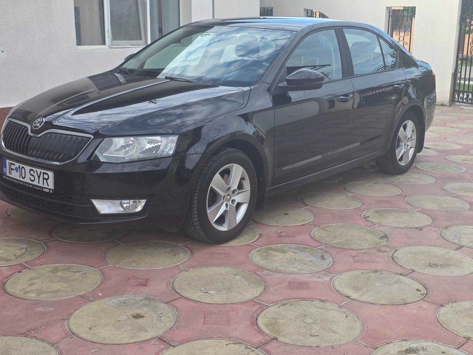 SKODA Octavia 2013 — imagine 3