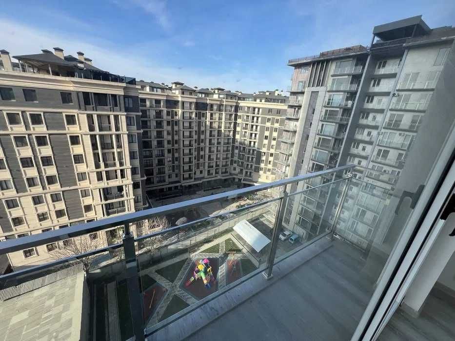 яккасарой ор жк пирамид ул нукус 3х ком 85м2;