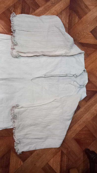 Женска Кюстендилска риза за носия кенар с мъниста