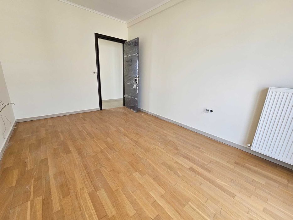 За продажба на апартамент 140 в Timios Stavros Kavalas (код 8192)