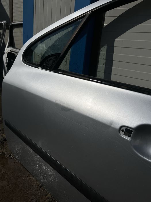 Врати пежо 307  сиви