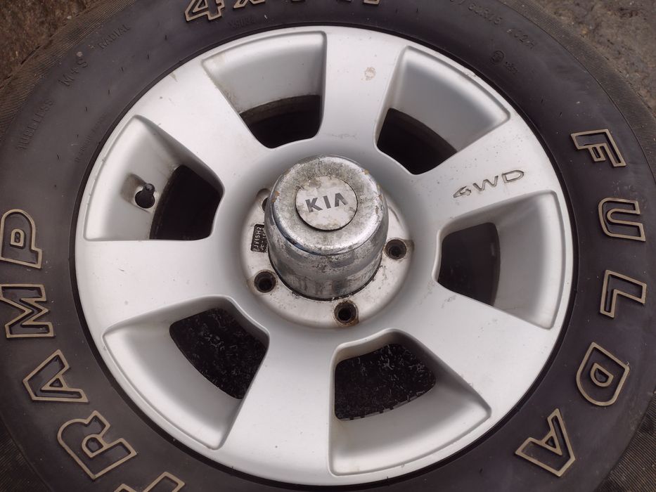 Kia. 15-5x139.7 ET15 7j Kia Sportage