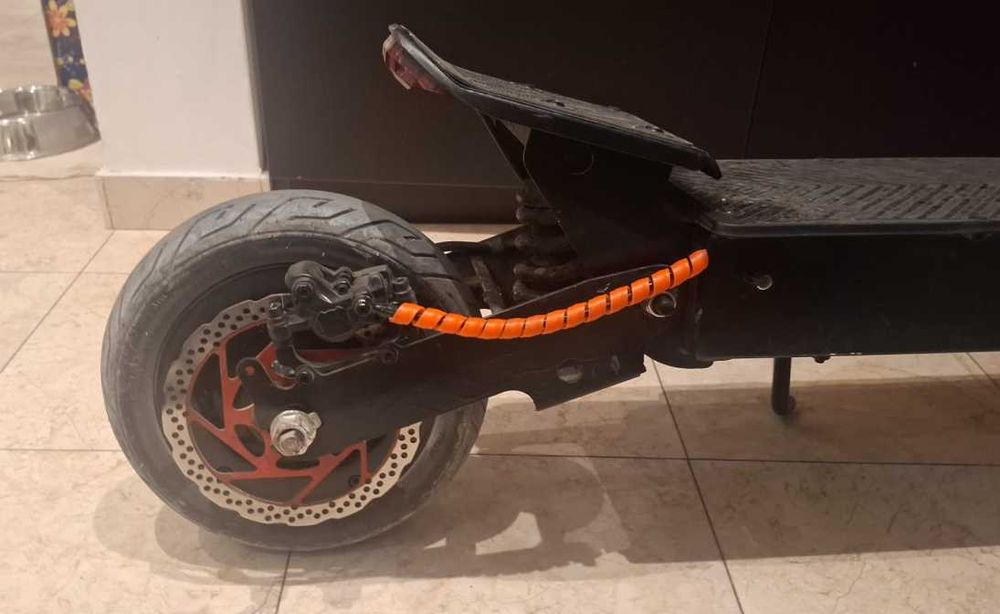 Kukirin G2 Frane hidraulice Vand urgent