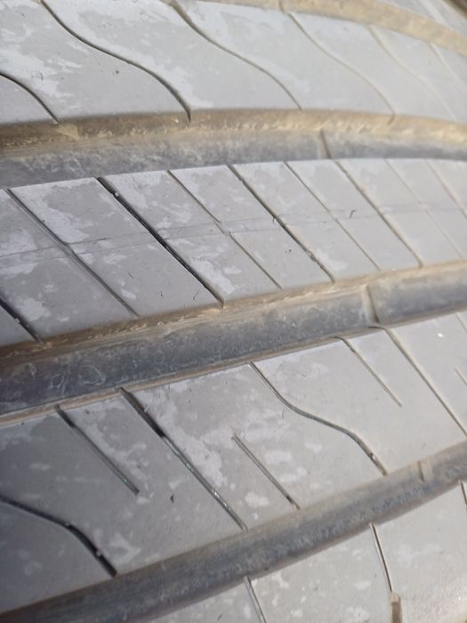 Гуми 235/50/19 Гудиар