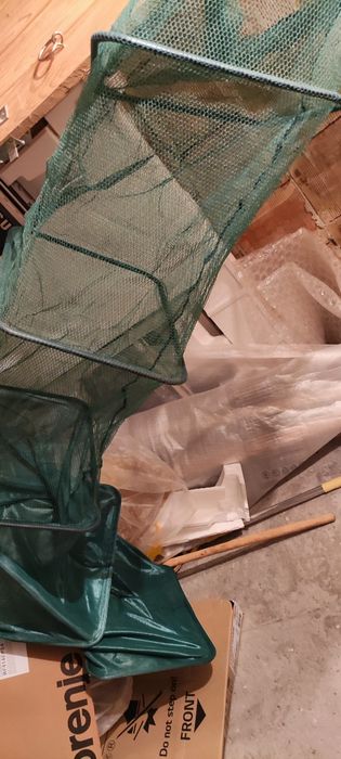 Продавам живарник