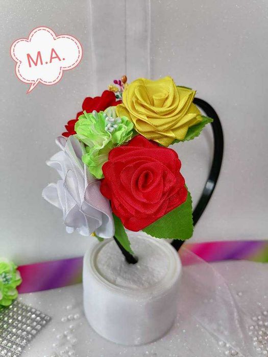 Диадема с цветя за народни танци