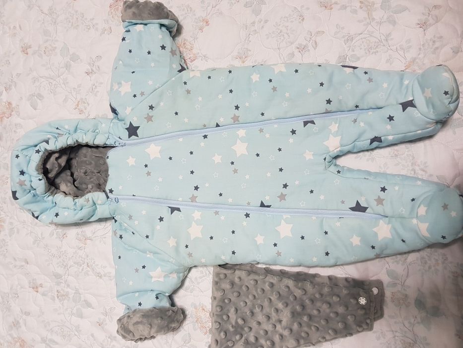 Продам детский комбинезон