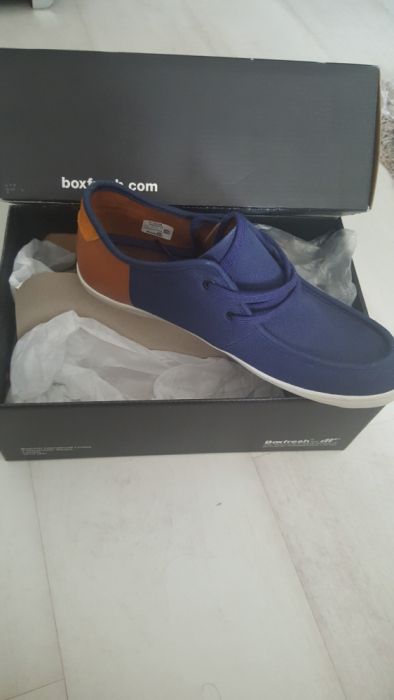 Vand pantofi marimea 41 noi