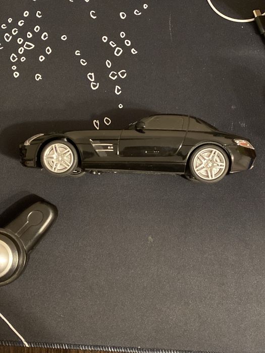 Машинка на радиоуправлении