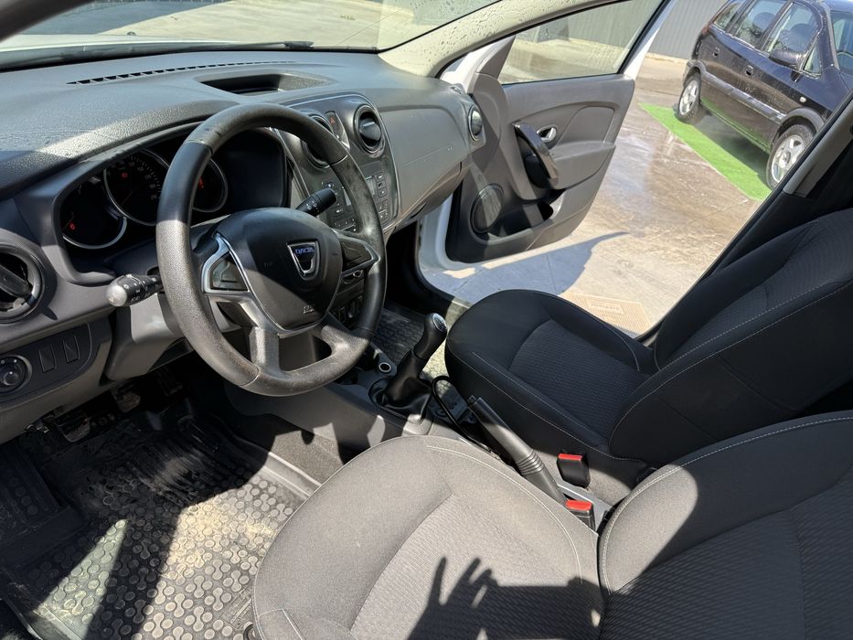 Dacia logan benzina propietar