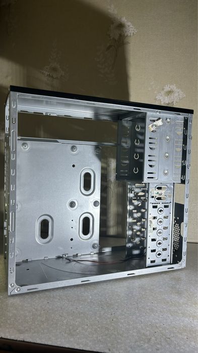 Продам корпус от компьютера