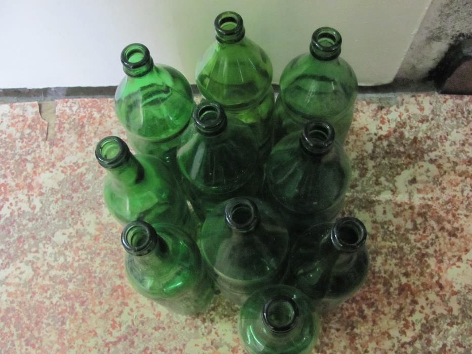 Стъклени Бутилки