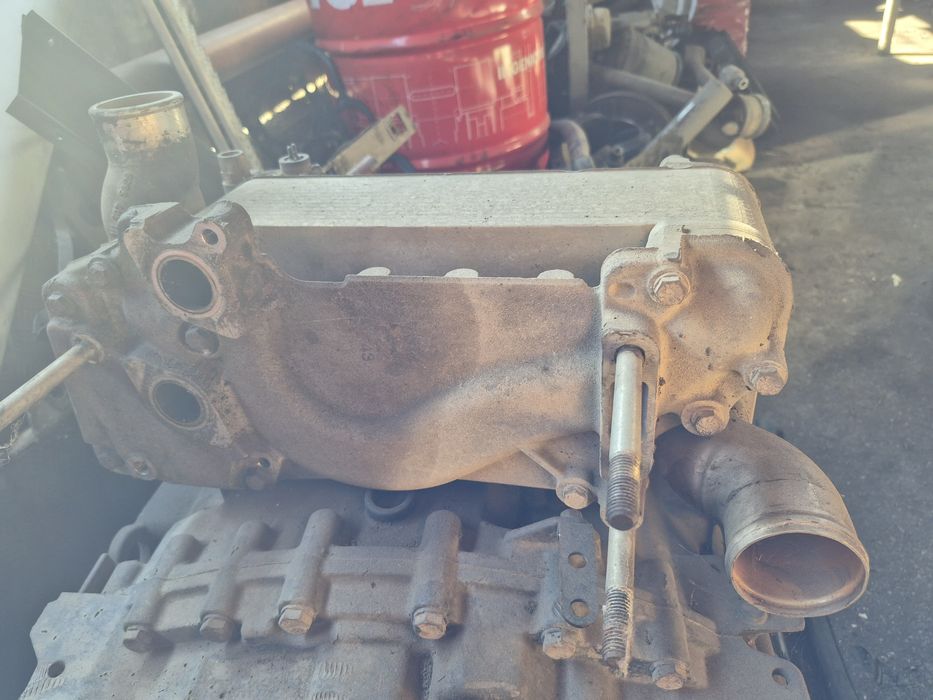 Топлообменник за интардер на скоростни кутии ZF .