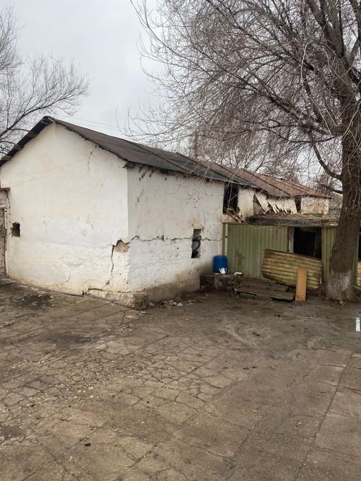 Большой дом в центре Бадам