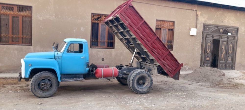 Svejiy holatdagi Gaz 53