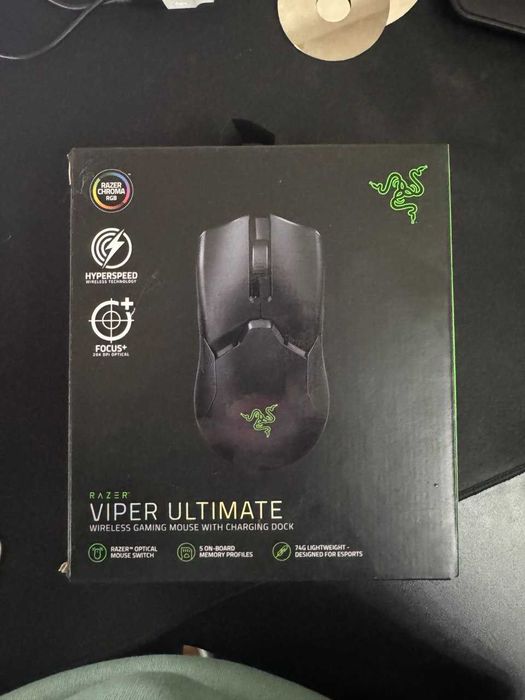 Razer Viper Ultimate With Charging Dock