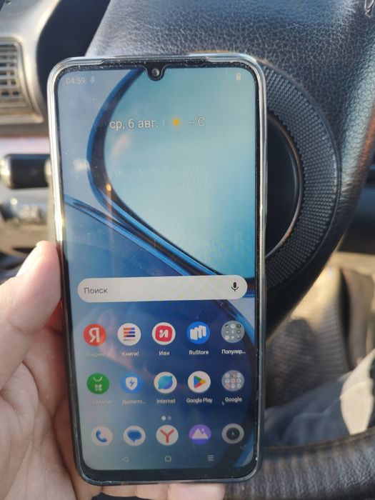 Продам realmi note 50