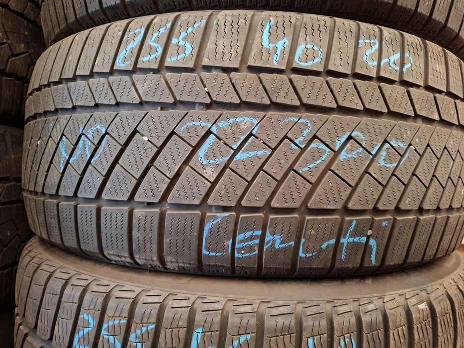 2 anvelope 255/40 R20 Continental