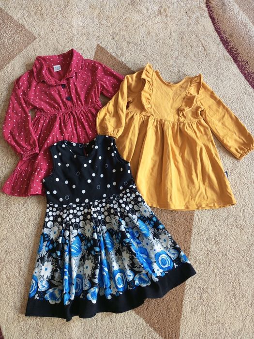 Вещи и обувь на девочку 2-4 года.