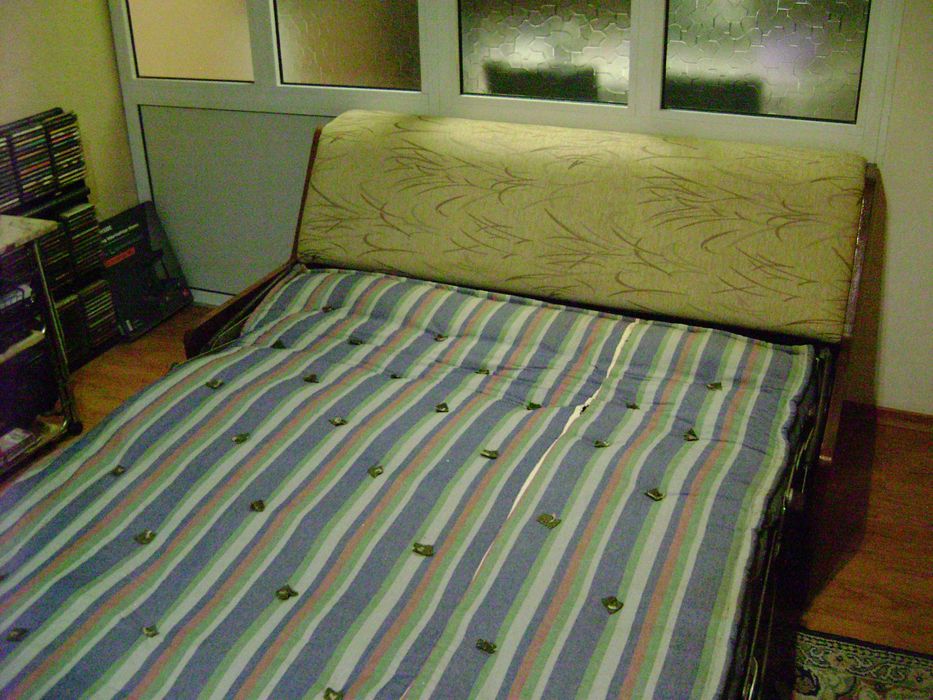 Разтегателен диван 150/90/80 Български масивен.