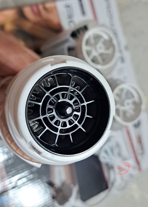 Маша за къдрене на коса