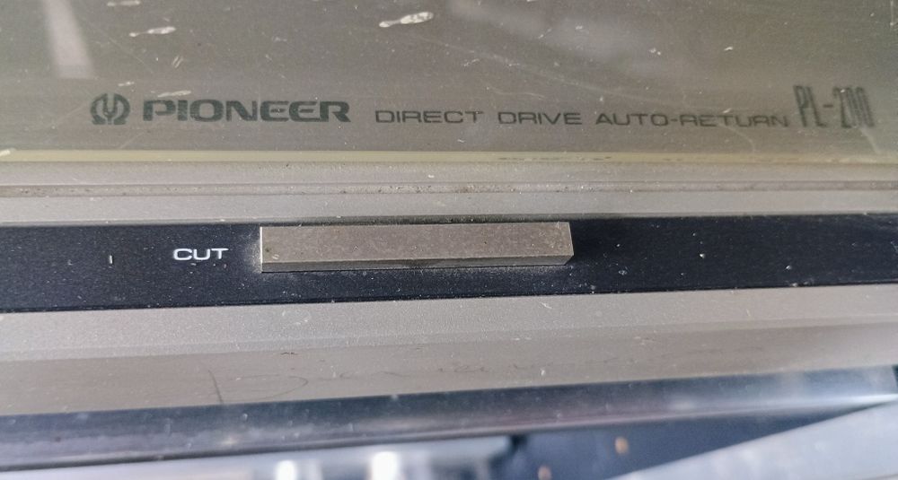 Pionner Direct Drive PL 200