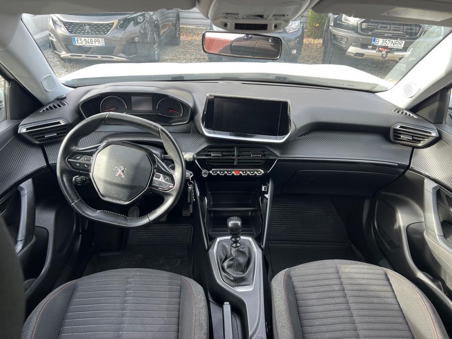 PEUGEOT 2008 2021 — imagine 4
