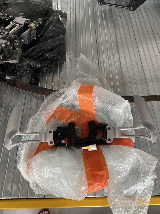 Padele Volan Maseratti Ghibli / Levante / Quattroporte (2014 - 2020) Originale OEM