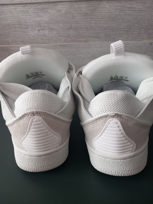 Lanvin curb sneakers бели, черни и розови