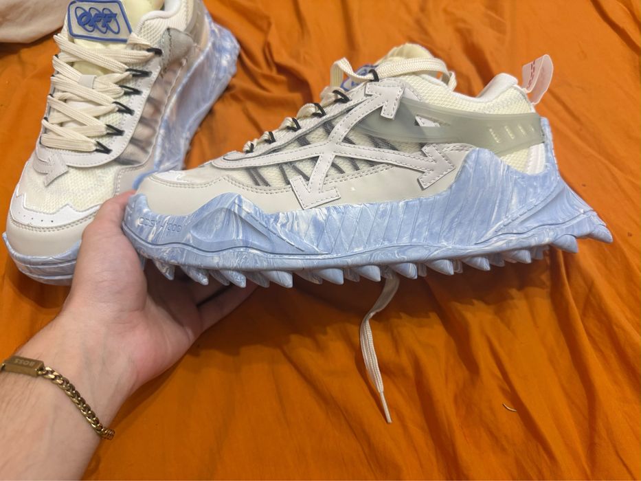 Vand adidasi off white odsy