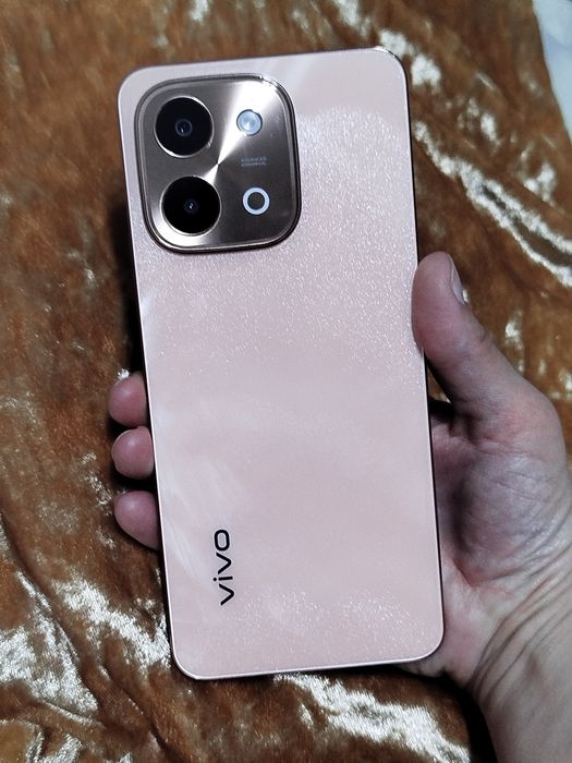 VIVO Y28. 256Gb.