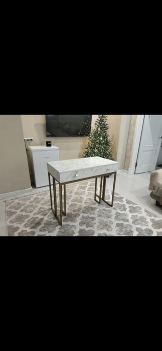 Продам стол консоль трансформер