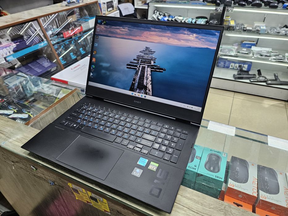 HP Omen Core i5 + RTX 3050ti